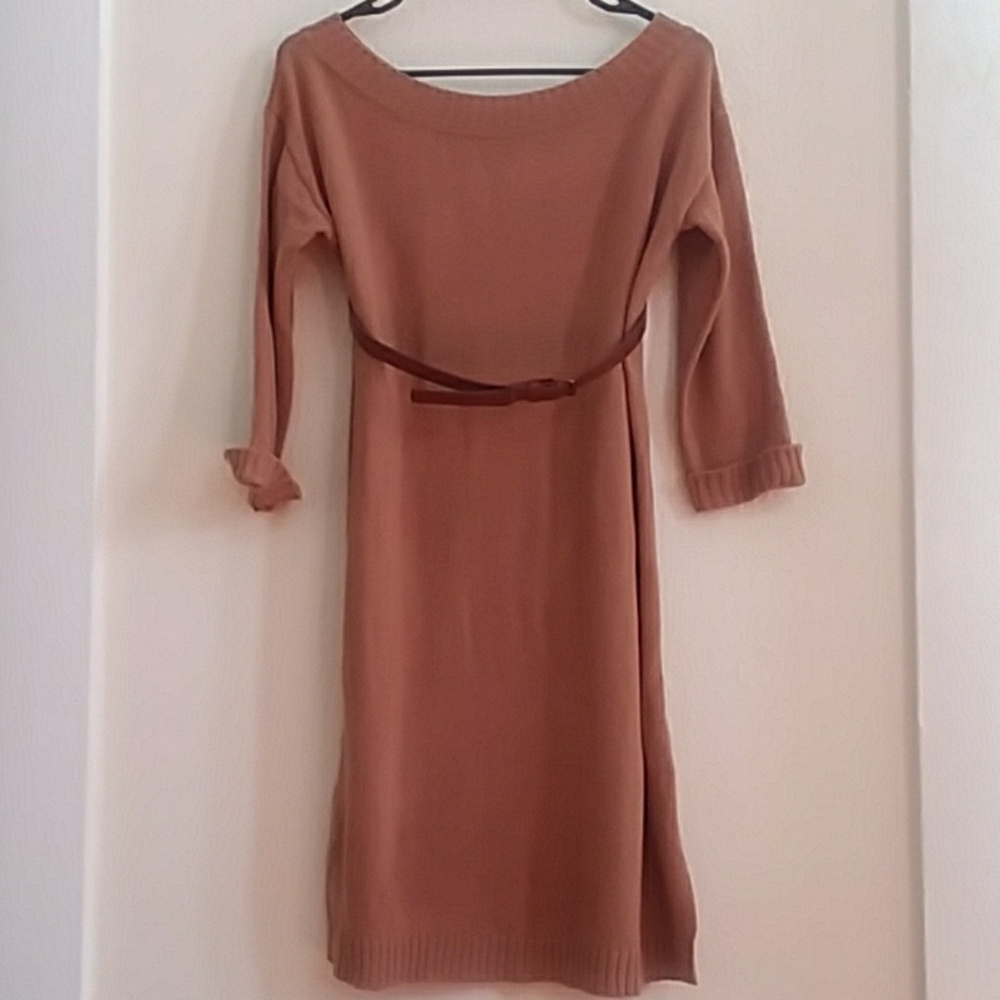 Dusty pink knit dress